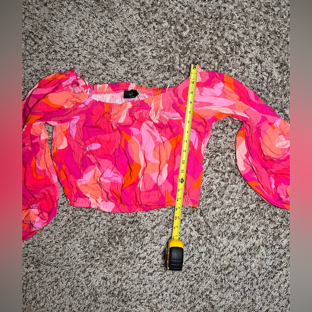Off-Shoulder Pink & Orange Printed Crop Top - Picture 7 of 7